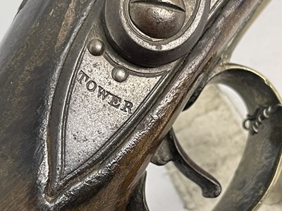 Lot 246 - A 25-Bore Flintlock 1801 Pattern Long Sea...