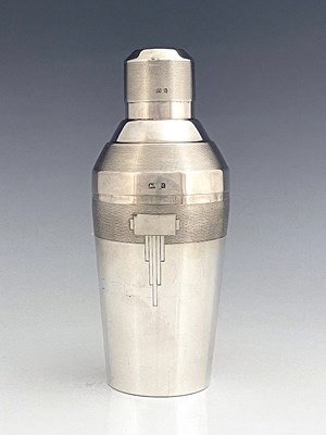 Lot 125 - An Art Deco silver cocktail shaker, Elkington...