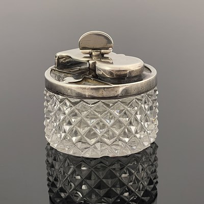 Lot 162 - A George III silver mounted cut glass...