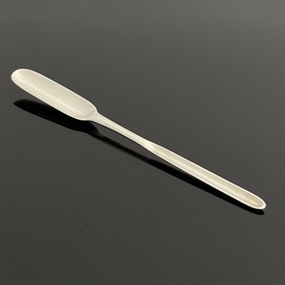 Lot 163 - A George III silver marrow scoop, of...