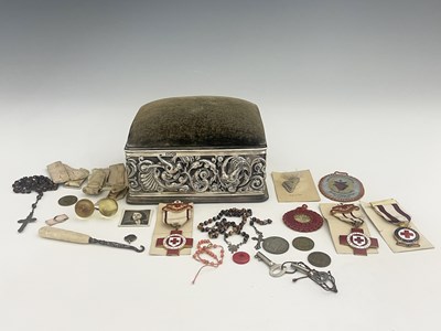 Lot 212 - A Victorian silver mounted sewing casket, the...