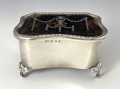 Lot 46 - An Edwardian silver and tortoiseshell jewel...