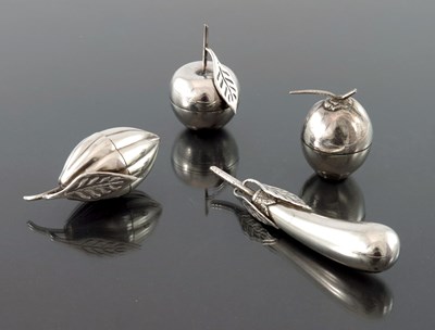Lot 2 - A collection of Japanese silver and white...