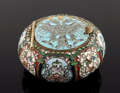 Lot 15 - A Russian silver cloisonne enamel snuff box,...