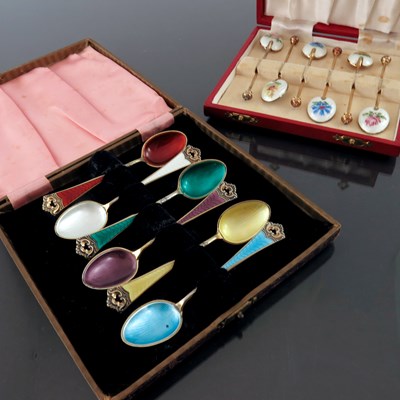 Lot 30 - A Harlequin set of six Norwegian silver gilt...