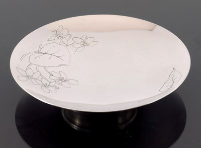 Lot 130 - A George VI silver dish, Mappin and Webb,...