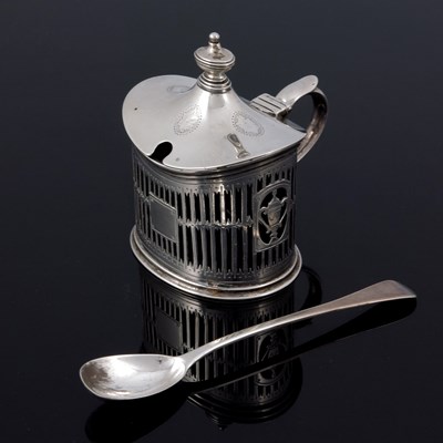 Lot 138 - An Edwardian reticulated silver mustard pot,...