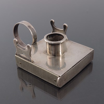 Lot 207 - An Edwardian silver combination vesta chamber...