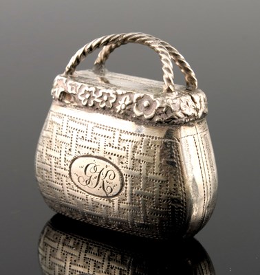 Lot 225 - A George IV novelty silver vinaigrette, Ledsam...
