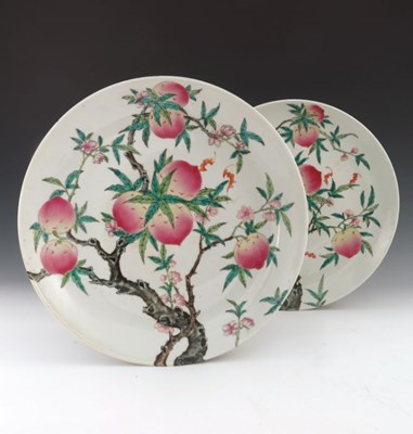 Lot 535a - A pair of Chinese circular chargers, Guangxu...