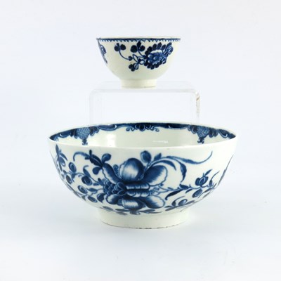 Lot 1125 - A Worcester blue and white bowl, circa 1770,...