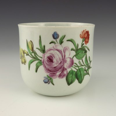 Lot 1160 - A Worcester polychrome jardiniere, circa 1760,...