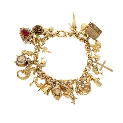 Lot 42 - A 9ct gold charm bracelet