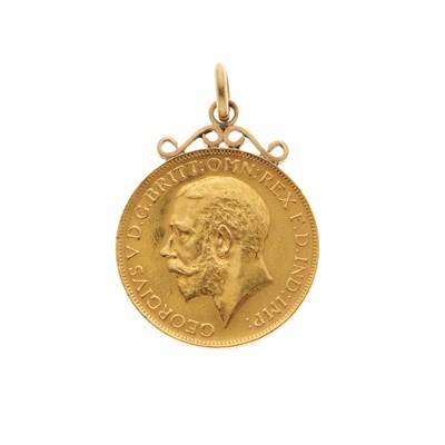 Lot 31 - George V, a gold full sovereign coin dated 1927, with pendant mount
