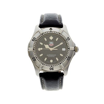 Lot 235 - Tag Heuer, a Professional 200 date wrist watch