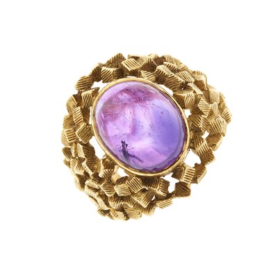 Lot 133 - John Donald (attrib.), a 1960s 18ct gold amethyst band ring