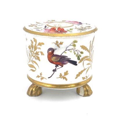 Lot 976 - An English porcelain inkstand, circa 1820,...