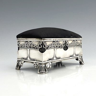 Lot 81 - Kate Harris for William Hutton, an Arts and...