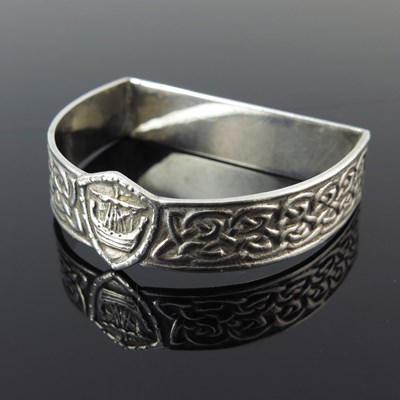 Lot 101 - Alexander Ritchie, a Scottish Arts and Crafts...