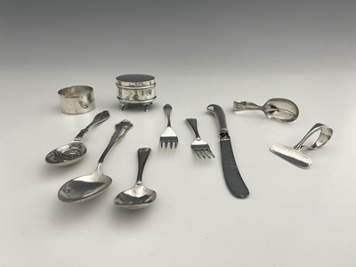 Lot 196 - A quantity of English, Finnish and American...