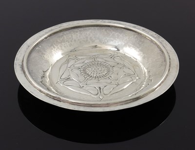 Lot 98 - Omar Ramsden and Alwyn Carr, an Arts and...