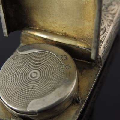 Lot 57 - A Victorian silver combination sovereign case...
