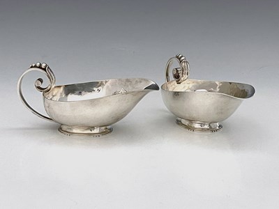Lot 27 - R. E. Stone A pair of George VI silver sauce...