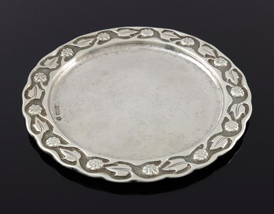 Lot 110 - An Arts and Crafts silver dish, George...