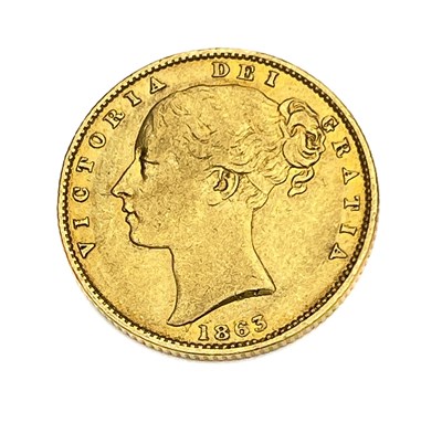 Lot 105 - Victoria, Sovereign, 1863, Die No. 15. S3853