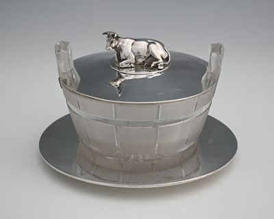 Lot 114 - A William IV novelty silver and glass butter...