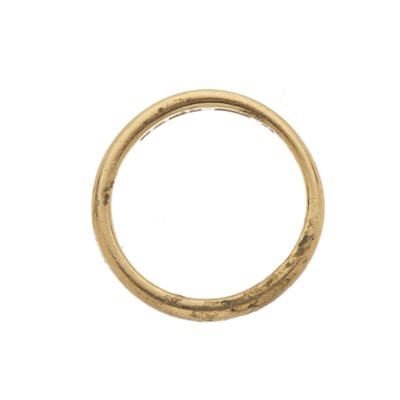 Lot 71 - An Art Deco 22ct gold wedding band ring