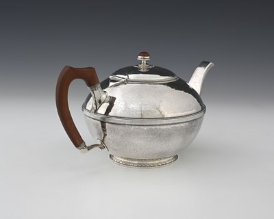 Lot 75 - John Sidney Reeve, an Arts and Crafts silver...