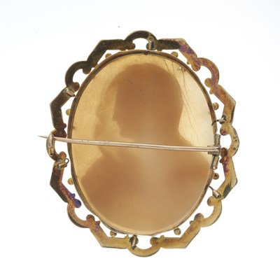 Lot 75 - Two gold shell cameo brooches