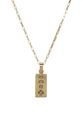 Lot 77 - A 9ct gold ingot pendant, with chain