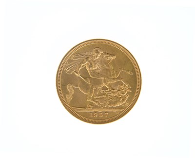 Lot 84 - Elizabeth II, Sovereign, 1957