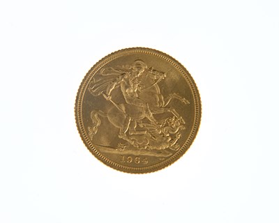 Lot 92 - Elizabeth II, Sovereign, 1964