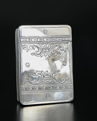 Lot 219 - A George II silver snuff box, of rectangular...