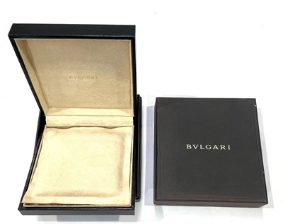 Lot 99 - Bulgari, a diamond 'Tondo' pendant, with chain