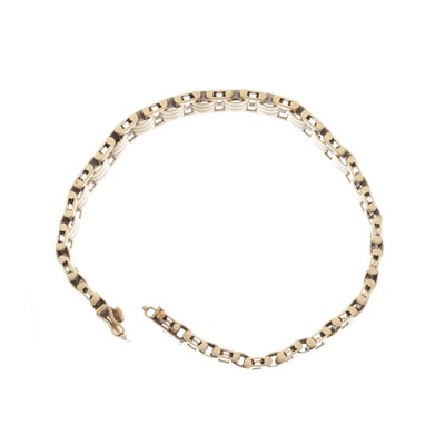 Lot 76 - A mid 20th century 14ct gold bracelet