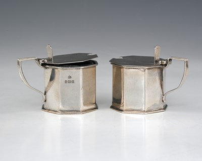 Lot 262 - A pair of George V silver octagonal mustard...