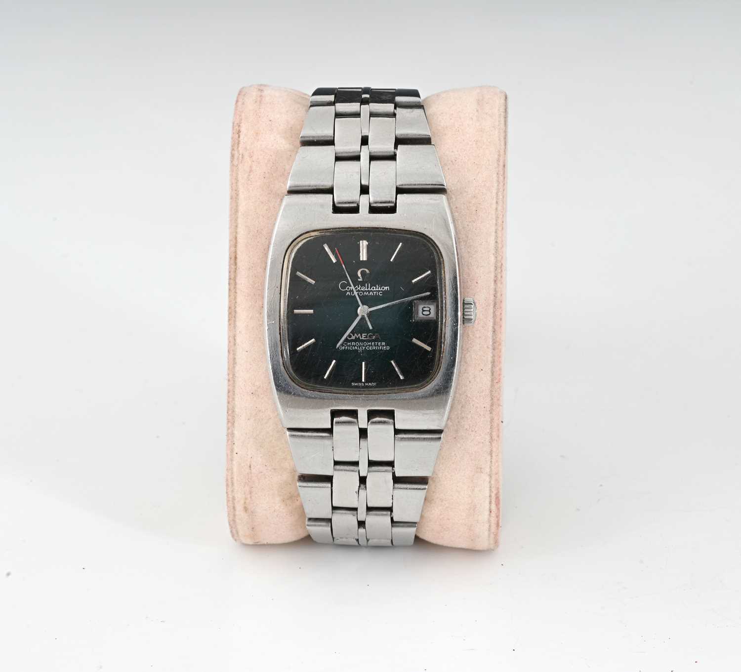 Lot 110 - Omega, a stainless steel Constellation bracelet watch