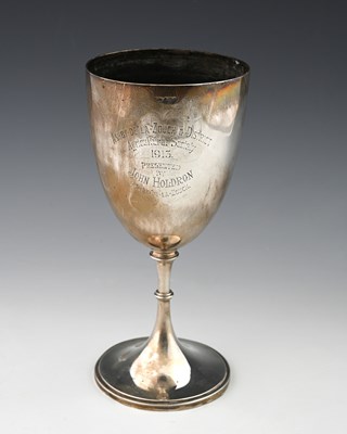 Lot 416 - A George V silver trophy cup, of conventional...