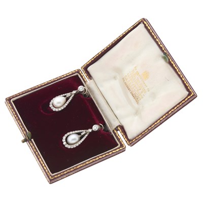 Lot 24 - A pair of Belle Epoque natural pearl and diamond drop earrings