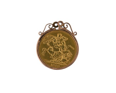 Lot 84 - Victoria, young head, gold full sovereign 1883,...