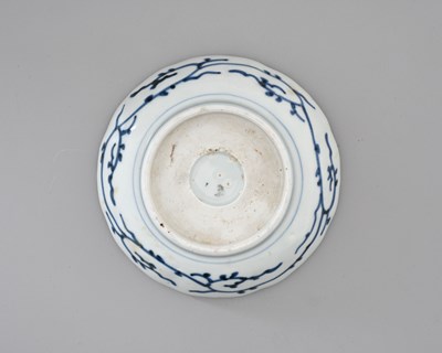 Lot 28 - A pair of Japanese Imari Arita porcelain...