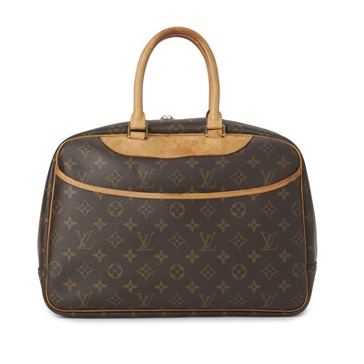 Lot 471 - Louis Vuitton, a monogram Deauville handbag.