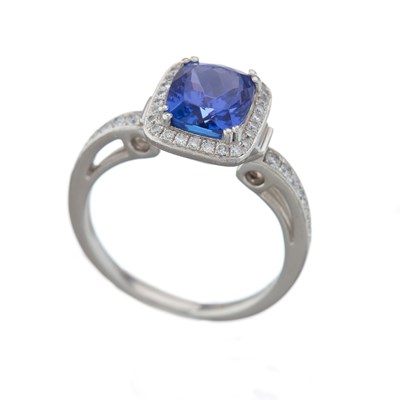 Lot 46 - A platinum cushion-shape tanzanite and...