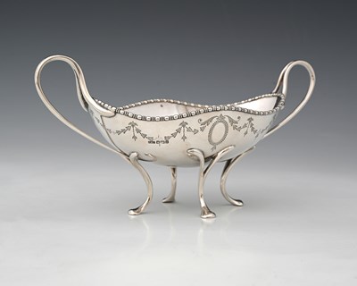 Lot 95 - An Edwardian silver Art Nouveau style comport,...
