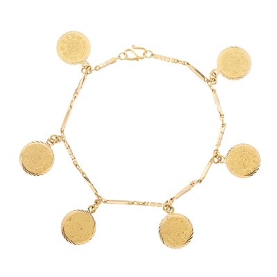 Lot 156 - A 21ct gold Saudi Arabian gold Guinea coin bracelet