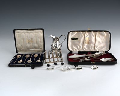 Lot 372 - A Victorian silver cream jug, William...